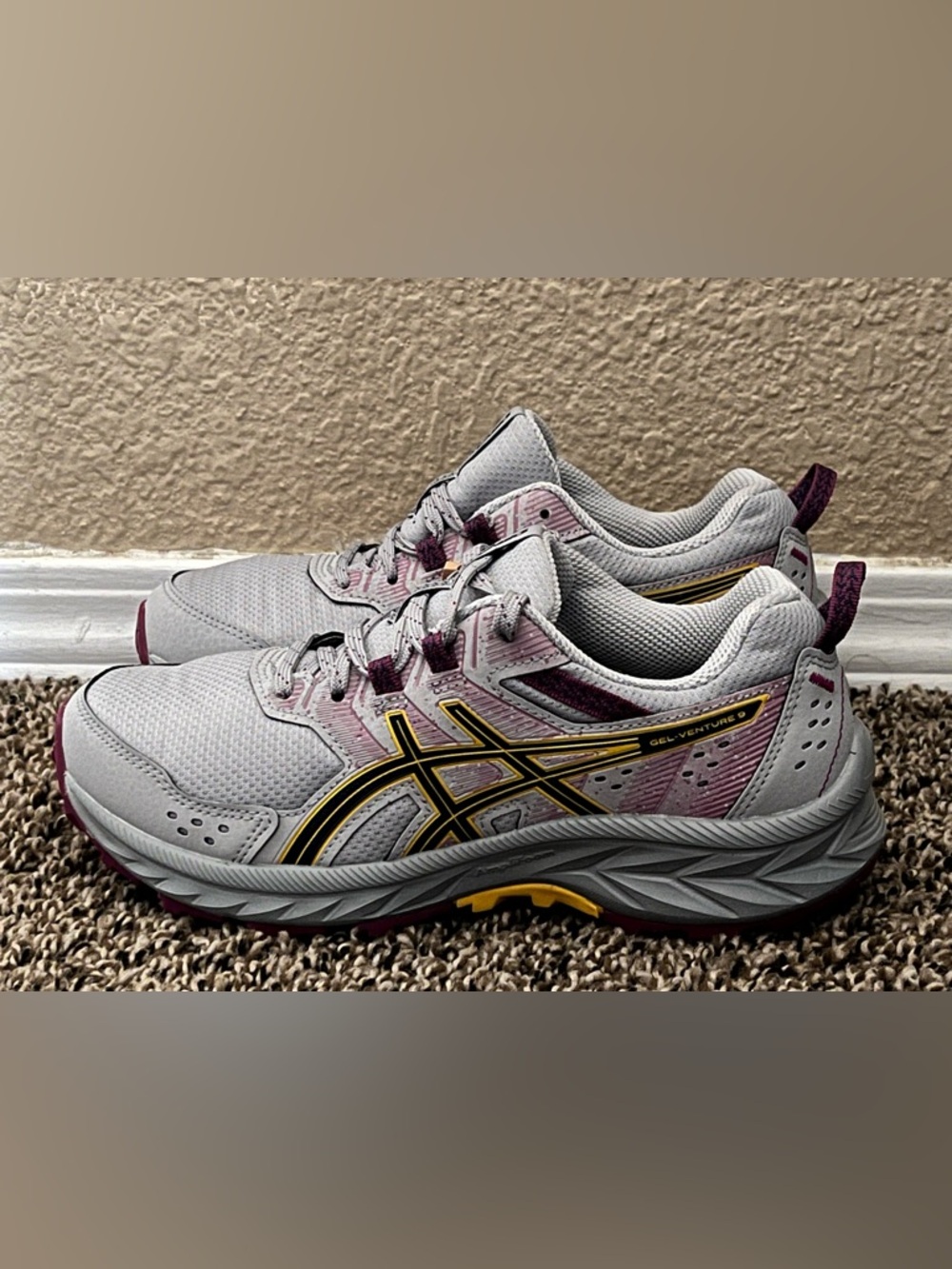 Asics Women's  Gel-Venture 9 Multicolor Running Shoes Size-6.5